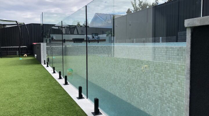 pool-fences